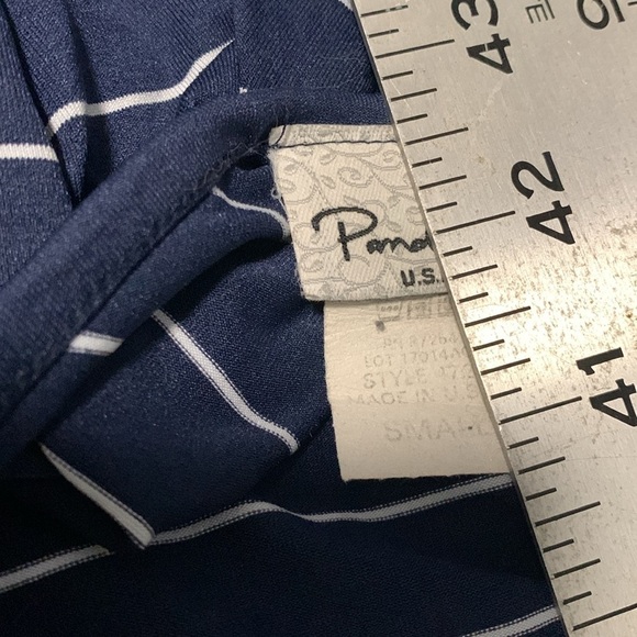 Vintage Pandora V-Neck Top - Picture 4 of 8